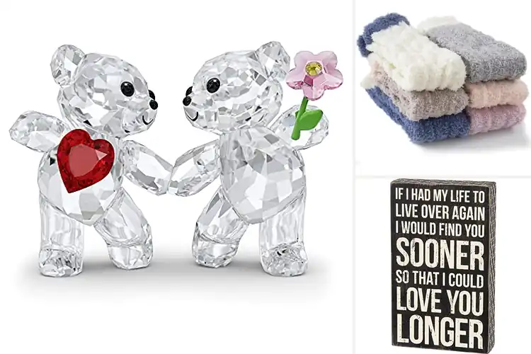 Detailed view of Best Romantic Gifts For Her